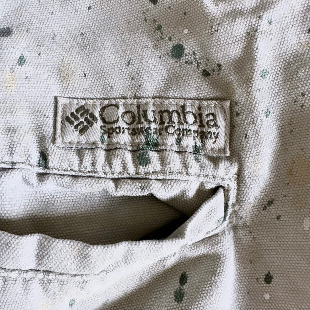 1 of 1 Vintage Cream Columbia Splatter Cargo Pants